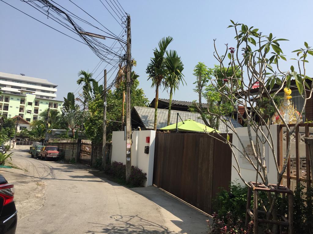 The Home Chiangmai Luxury Guesthouse Chiang Mai Esterno foto