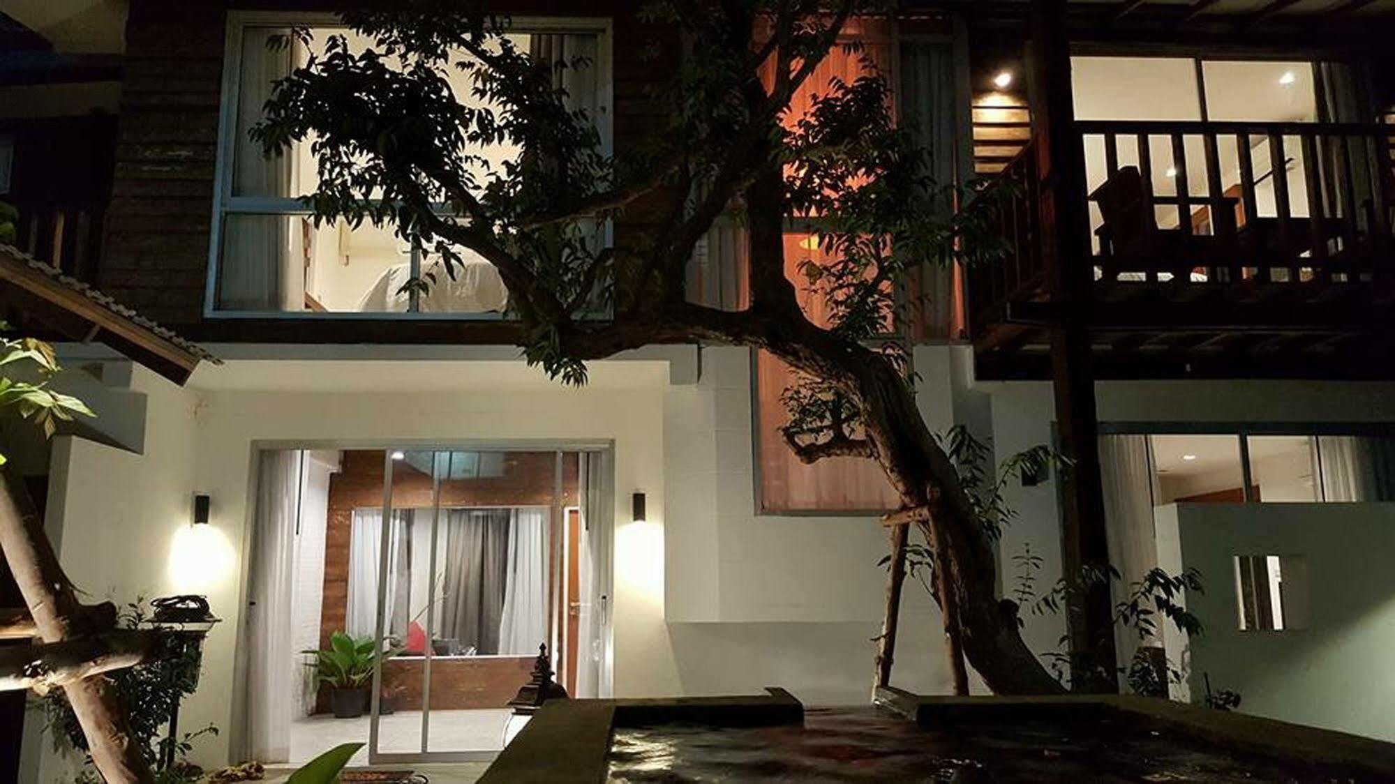 The Home Chiangmai Luxury Guesthouse Chiang Mai Esterno foto