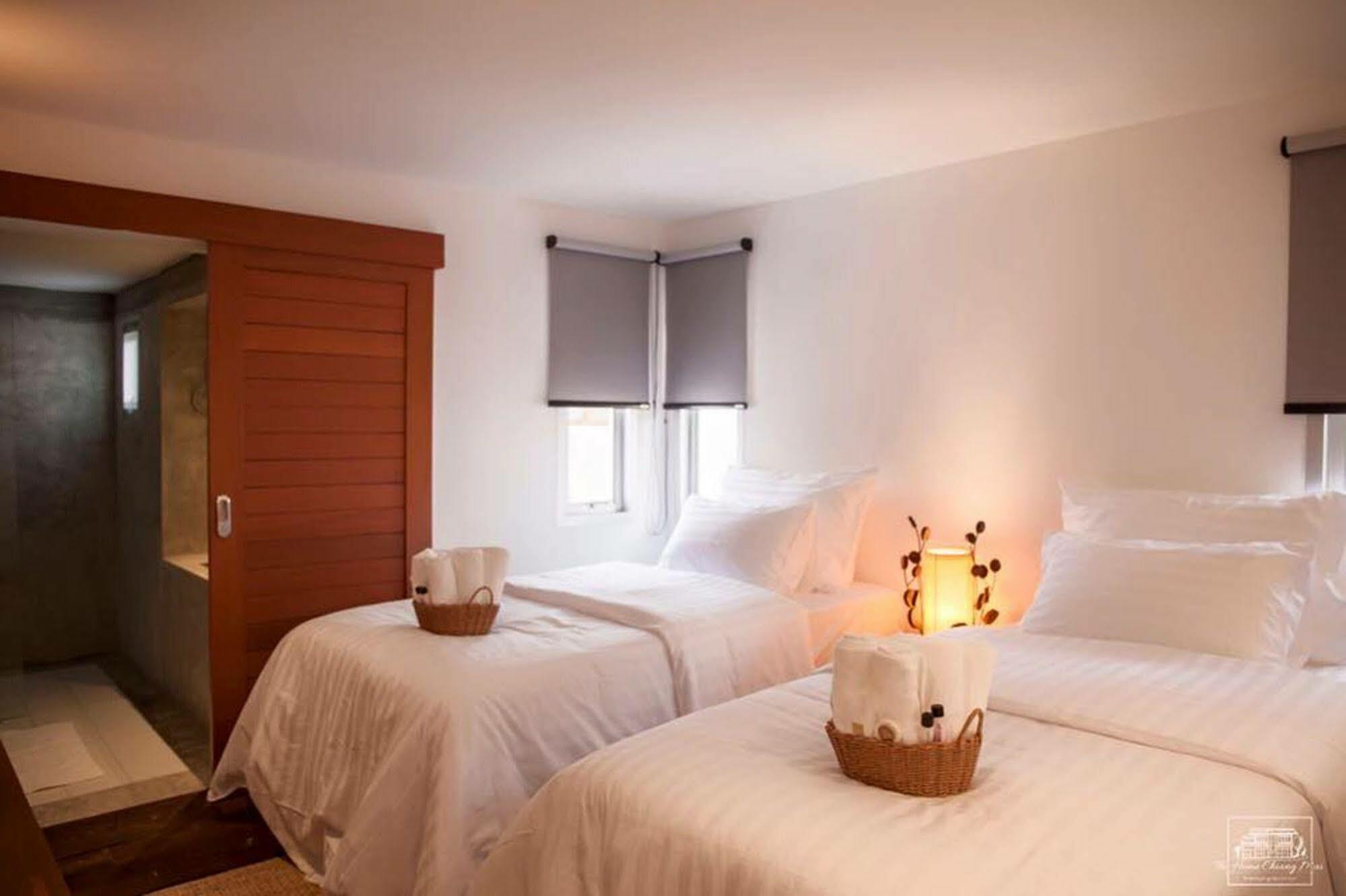 The Home Chiangmai Luxury Guesthouse Chiang Mai Esterno foto