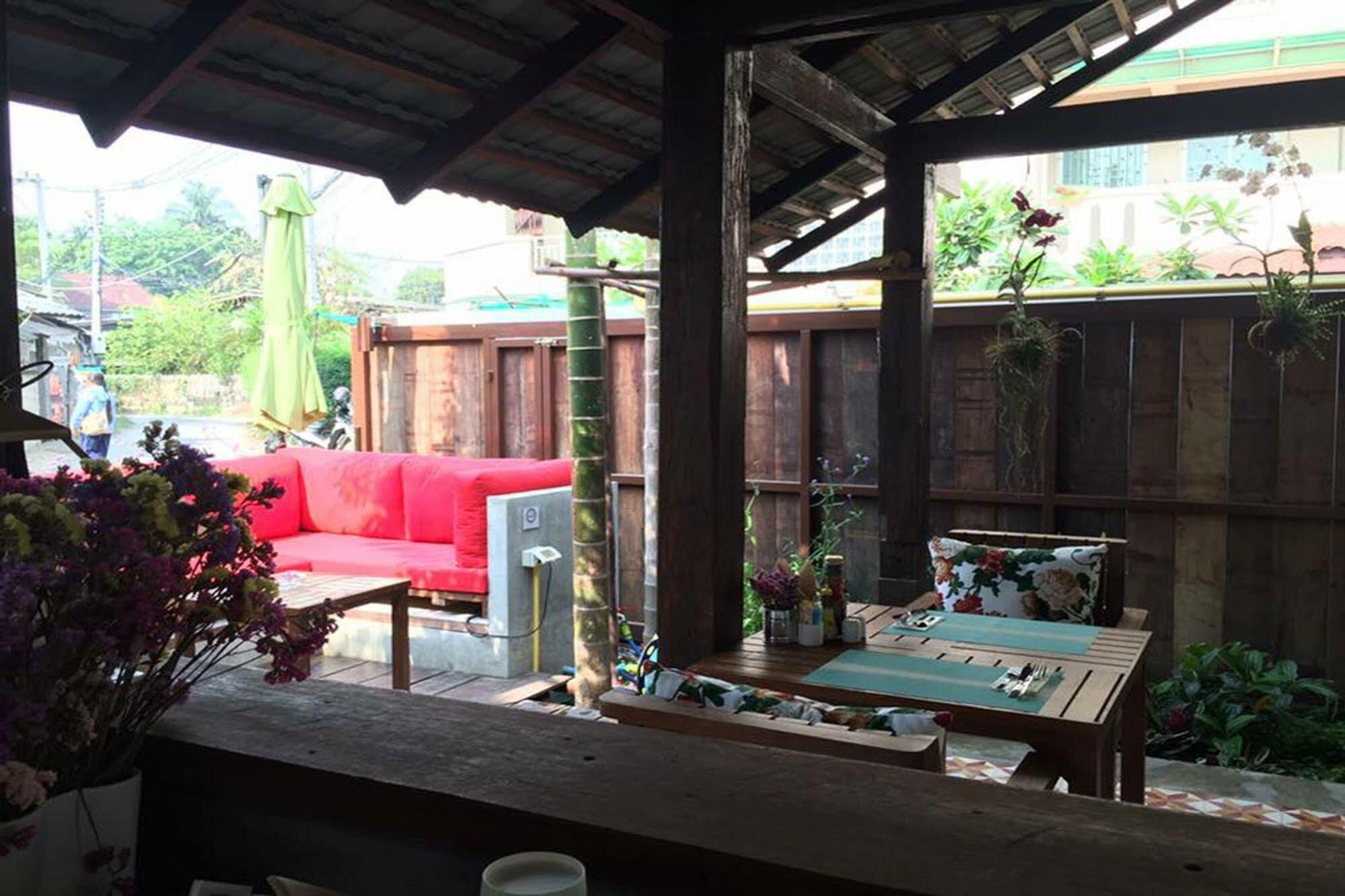 The Home Chiangmai Luxury Guesthouse Chiang Mai Esterno foto